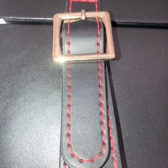 Flor De Tabascos Partagas Travel Humidor Leather And Cedar 9” X 9” - Picture 4 of 10